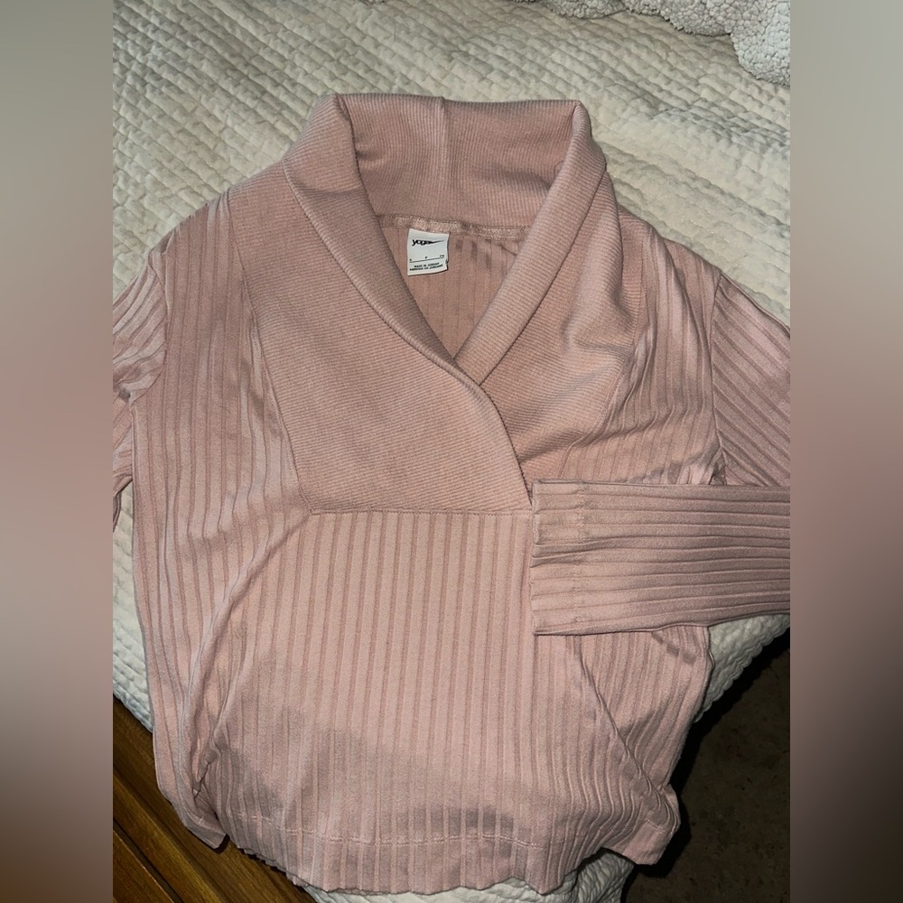 Nike Yoga Top
